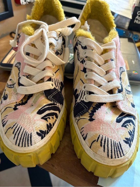 FARM Rio Shoes - Farm Rio Island Forest Canvas Sneakers 7.5